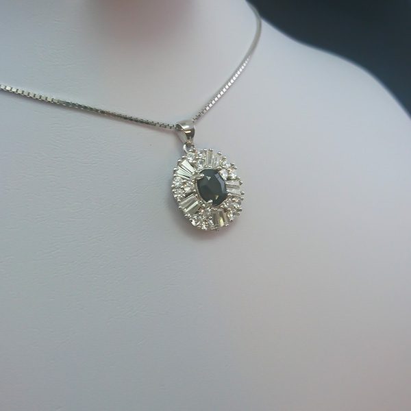 گردنبند نقره زنانه طرح مطهره با سنگ یاقوت کبود الماس تراش - Image 6