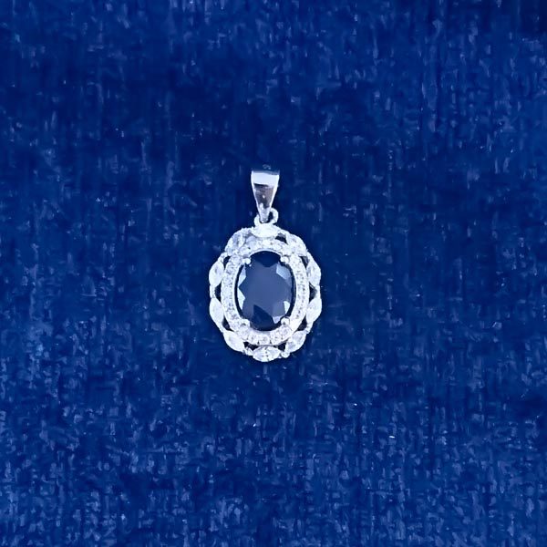 گردنبند نقره زنانه طرح آویسا با سنگ یاقوت کبود الماس تراش - Image 3