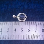 گردنبند نقره زنانه طرح آترینا با سنگ یاقوت کبود الماس تراش - Image 2