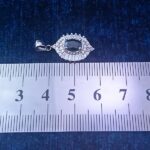 گردنبند نقره زنانه طرح بهشید با سنگ یاقوت کبود الماس تراش - Image 5