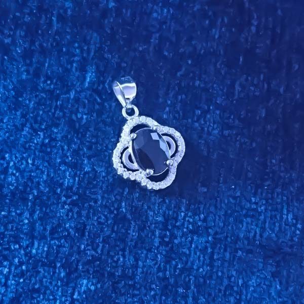 مدل گردنبند یاقوت کبود دخترانه شیک