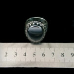 انگشتر نقره مردانه طرح برنا با سنگ حدید صینی+حکاکی - Image 3