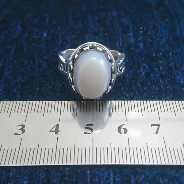 انگشتر نقره مردانه طرح محسن با سنگ عقیق سلیمانی (باباقوری) - Image 3