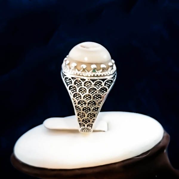 انگشتر نقره مردانه طرح سجاد با سنگ عقیق سلیمانی (باباقوری) - Image 5