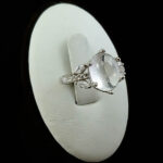 انگشتر نقره زنانه طرح خوشین با سنگ در نجف اصلی