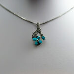 گردنبند نقره زنانه طرح بینتا با سنگ فیروزه نیشابوری