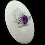 انگشتر نقره زنانه طرح پریماه با سنگ آمیتیست اصلی