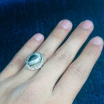 انگشتر نقره مردانه طرح پاسارگاد با سنگ عقیق سلیمانی - Image 2