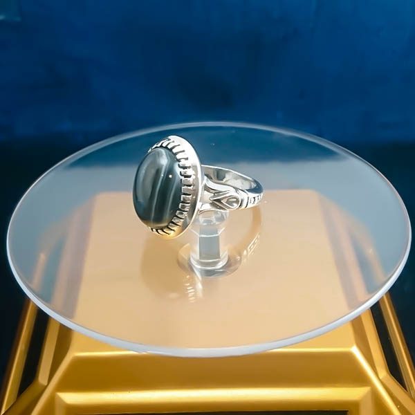 انگشتر نقره مردانه طرح الیاس با سنگ عقیق سلیمانی - Image 3
