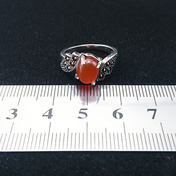 انگشتر نقره زنانه طرح ترگل با سنگ عقیق یمنی سرخ - Image 2