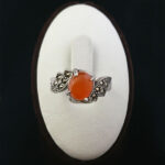 انگشتر نقره زنانه طرح ترگل با سنگ عقیق یمنی سرخ - Image 3