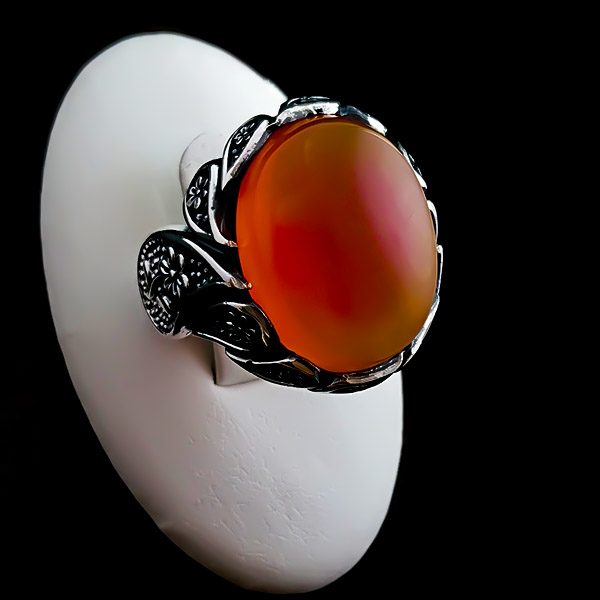 زیباترین انگشتر عقیق یمنی سرخ ظریف