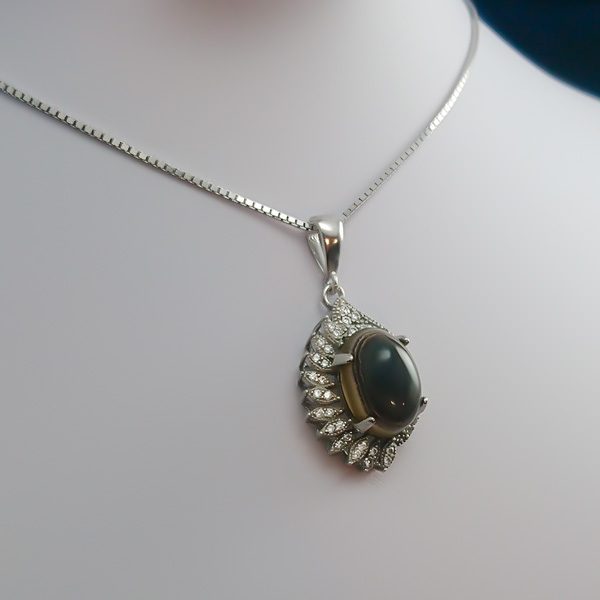 گردنبند نقره زنانه طرح طناز با سنگ عقیق سلیمانی - Image 4