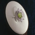 انگشتر نقره زنانه طرح الیسا با سنگ زبرجد الماس تراش