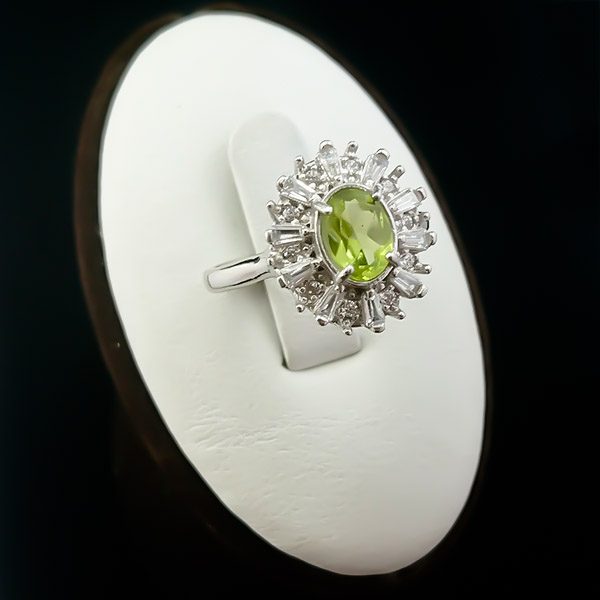 انگشتر زبرجد زنانه نقره خاص