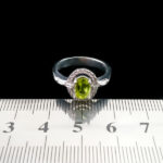 انگشتر زبرجد الماس تراش نقره زنانه طرح رایان - Image 3