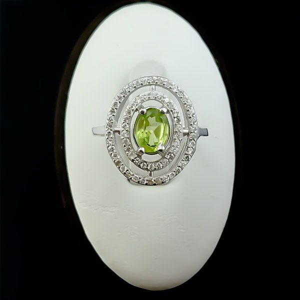 انگشتر نقره زنانه طرح ژالین با سنگ زبرجد الماس تراش - Image 2