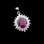 گردنبند نقره زنانه طرح بهارا با سنگ یاقوت سرخ الماس تراش