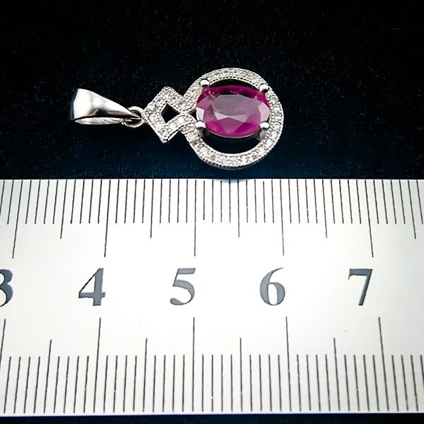 گردنبند نقره زنانه طرح بهارناز با سنگ یاقوت سرخ الماس تراش - Image 2