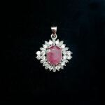 گردنبند نقره زنانه طرح بهارین با سنگ یاقوت سرخ الماس تراش - Image 3