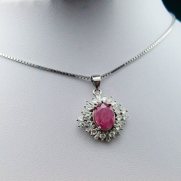 گردنبند نقره زنانه طرح بهارین با سنگ یاقوت سرخ الماس تراش - Image 4