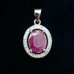 گردنبند نقره زنانه طرح بهدیس با سنگ یاقوت سرخ الماس تراش - Image 2