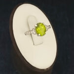 انگشتر نقره زنانه طرح آلا با سنگ الکساندریت الماس تراش - Image 2