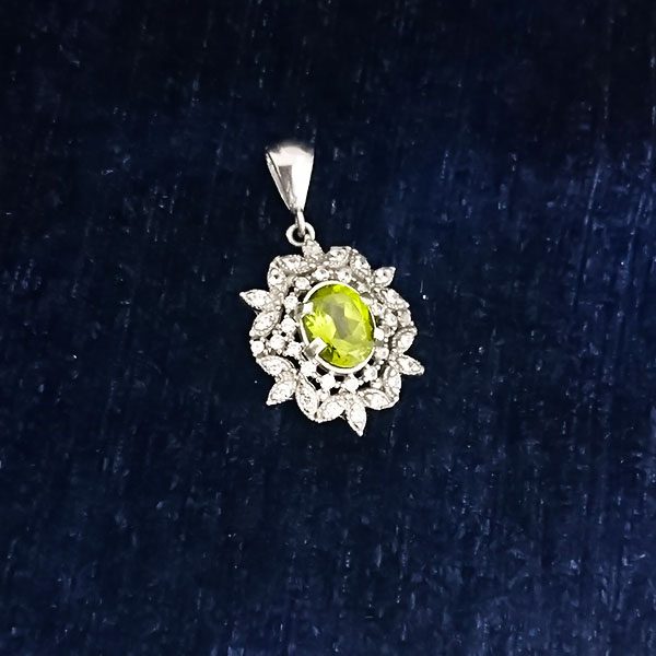 گردنبند نقره زنانه طرح آینور با سنگ الکساندریت الماس تراش - Image 4