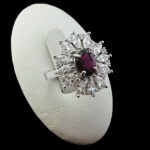 انگشتر نقره زنانه طرح جوانه با سنگ گارنت الماس تراش