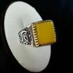 انگشتر نقره مردانه طرح یا حسین با سنگ شرف الشمس مستطیلی + حکاکی