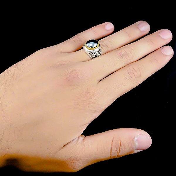 انگشتر نقره مردانه طرح فانتزی یا علی با سنگ حدید صینی + حکاکی - Image 4