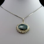 گردنبند زنانه نقره دور جواهری دست ساز با نگین حدید صینی + حکاکی - Image 6