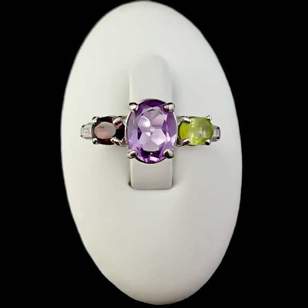 انگشتر نقره زنانه سه نگین فاخر طرح هلینا با سنگ های معدنی اصل - Image 3