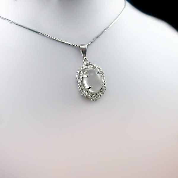 گردنبند نقره زنانه طرح فرشته با سنگ در نجف اصلی - Image 2