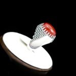 انگشتر فاخر نقره مردانه طرح جانیار با سنگ عقیق یمنی - Image 4