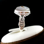 انگشتر نقره مردانه طرح جویا با سنگ عقیق سلیمانی - Image 4