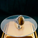 انگشتر نقره مردانه طرح بهدین با سنگ عقیق سلیمانی - Image 3