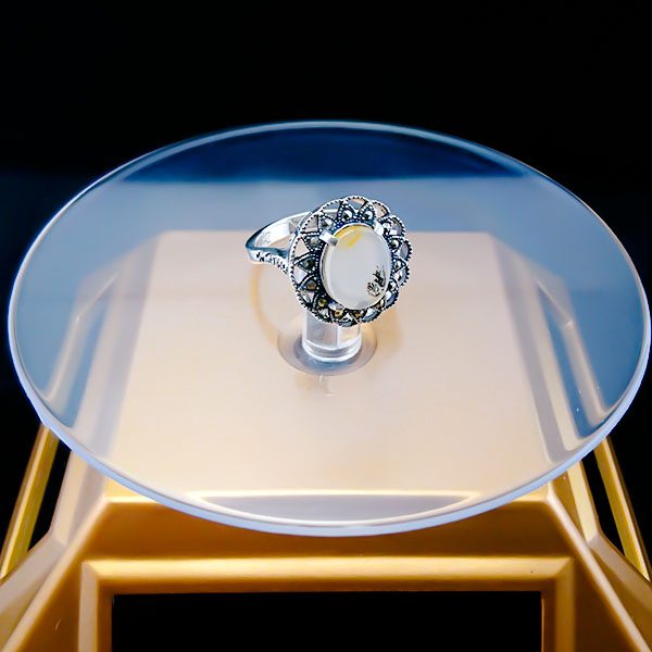 انگشتر نقره زنانه طرح هلنا با سنگ عقیق شجر اصلی - Image 4