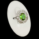 انگشتر نقره زنانه طرح ویانا با سنگ الکساندریت الماس تراش