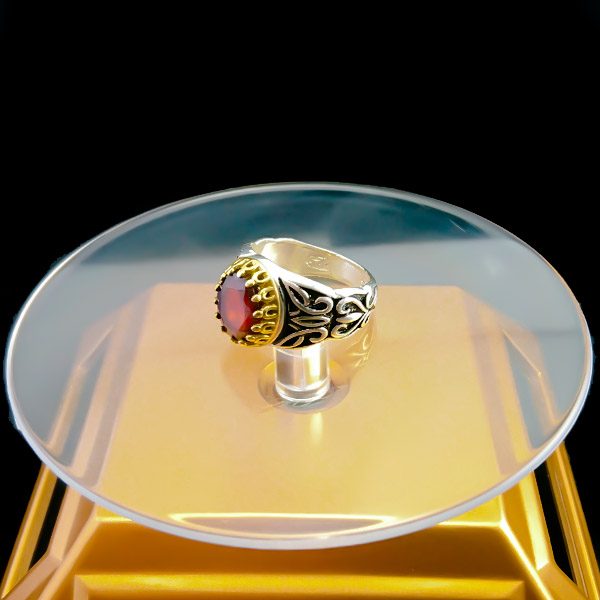 انگشتر نقره مردانه طرح دارمان با سنگ گارنت الماس تراش - Image 2