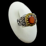 انگشتر نقره مردانه طرح دارمان با سنگ گارنت الماس تراش