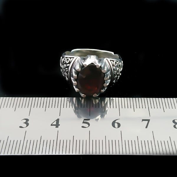 انگشتر نقره مردانه طرح دارنوش با سنگ گارنت الماس تراش - Image 3