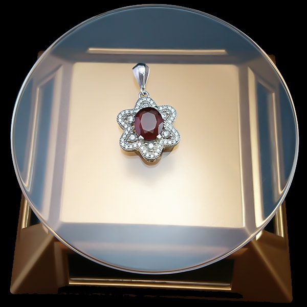 گردنبند نقره زنانه طرح ستاره دریایی با سنگ گارنت الماس تراش - Image 4