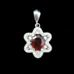 گردنبند نقره زنانه طرح ستاره دریایی با سنگ گارنت الماس تراش - Image 6