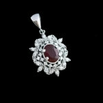 گردنبند نقره زنانه طرح گیسو با سنگ گارنت الماس تراش - Image 4