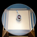 گردنبند نقره زنانه طرح گیتی با سنگ گارنت الماس تراش - Image 5