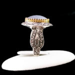 انگشتر نقره مردانه طرح راتینا با سنگ حدید صینی + حکاکی - Image 3