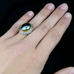 انگشتر نقره مردانه طرح راتینا با سنگ حدید صینی + حکاکی - Image 4