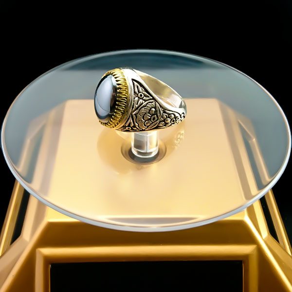 انگشتر نقره مردانه طرح دایان با سنگ حدید صینی+حکاکی - Image 2