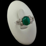 انگشتر نقره زنانه طرح مهرنیا با سنگ عقیق سبز